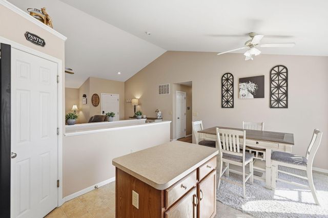 7277 Wind Brook Drive, Florence, KY 41042