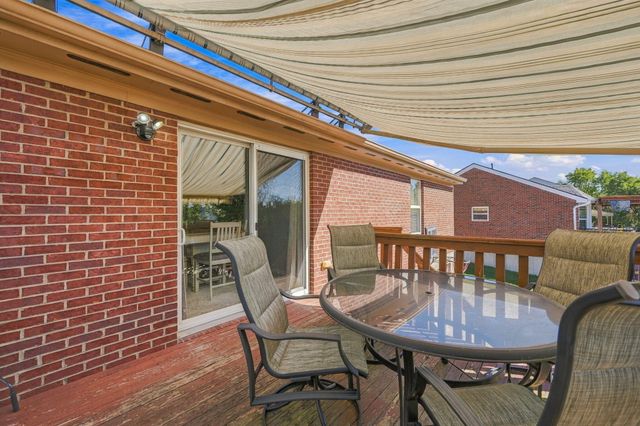 7277 Wind Brook Drive, Florence, KY 41042