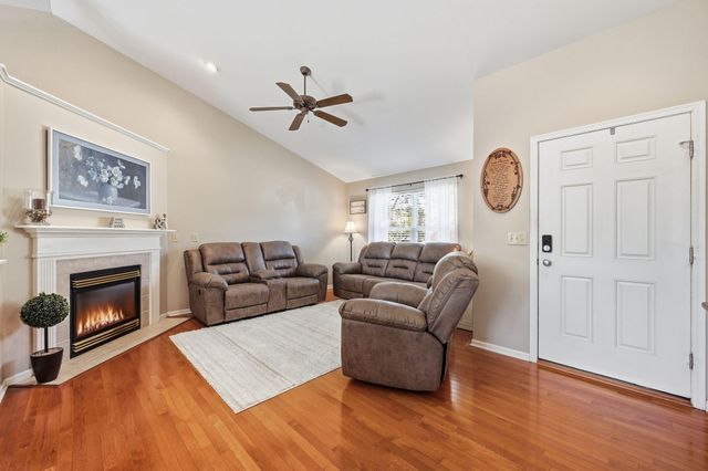 7277 Wind Brook Drive, Florence, KY 41042