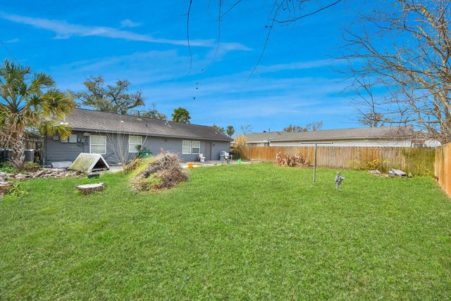 8630 Sonneville Drive, Houston, TX 77080