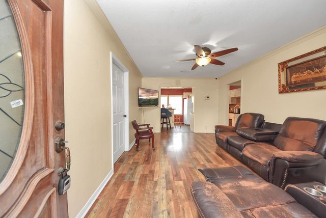 8630 Sonneville Drive, Houston, TX 77080