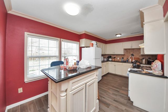 8630 Sonneville Drive, Houston, TX 77080