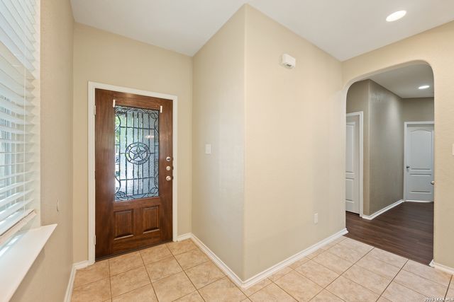 105 ROLLING CRK, Boerne, TX 78006