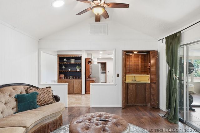 1502 Timber Ridge Drive, Cleveland, OK 74020