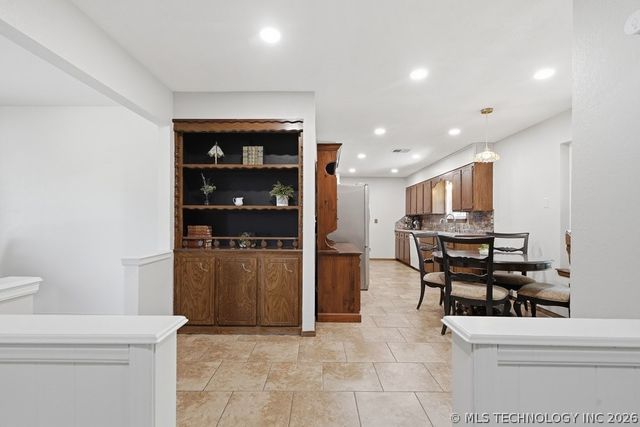 1502 Timber Ridge Drive, Cleveland, OK 74020
