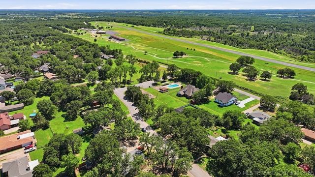 1502 Timber Ridge Drive, Cleveland, OK 74020