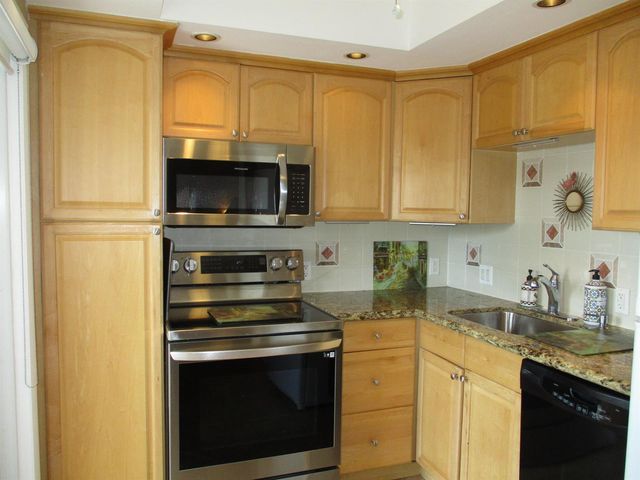 3300 N Palm Aire Drive 306, Pompano Beach, FL 33069