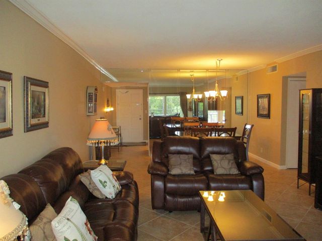 3300 N Palm Aire Drive 306, Pompano Beach, FL 33069