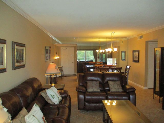3300 N Palm Aire Drive 306, Pompano Beach, FL 33069