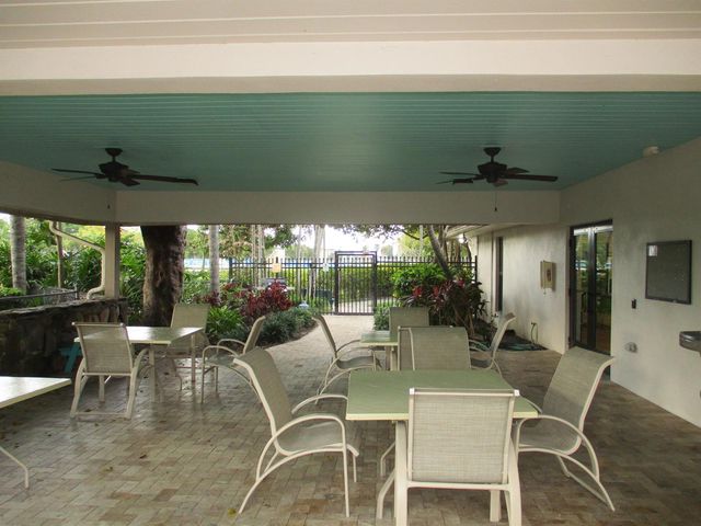 3300 N Palm Aire Drive 306, Pompano Beach, FL 33069