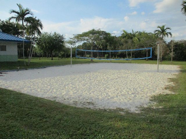 3300 N Palm Aire Drive 306, Pompano Beach, FL 33069