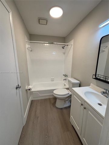 1011 SW 8th Street D, Hallandale Beach, FL 33009