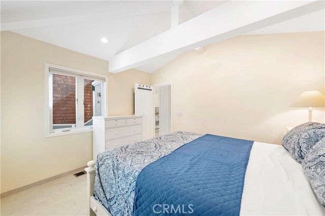 1051 Gaviota Drive, Laguna Beach, CA 92651