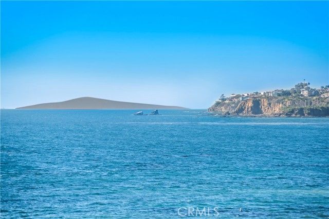 1051 Gaviota Drive, Laguna Beach, CA 92651