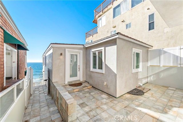 1051 Gaviota Drive, Laguna Beach, CA 92651