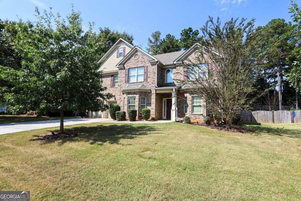510 Summer Brooke Lane, Fairburn, GA 30213