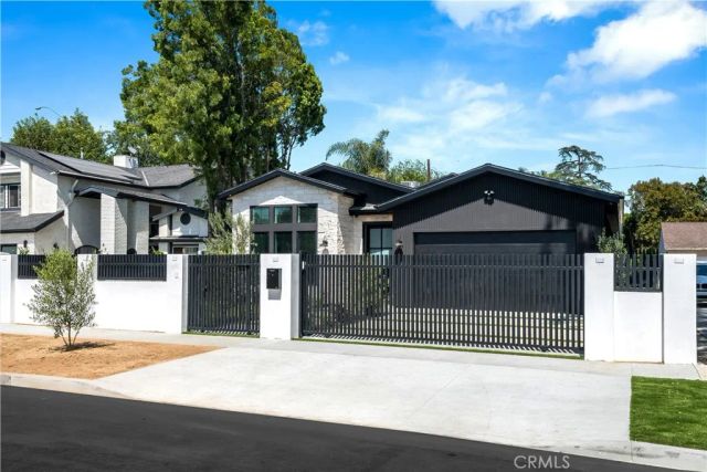 4734 Tobias Avenue, Sherman Oaks, CA 91403