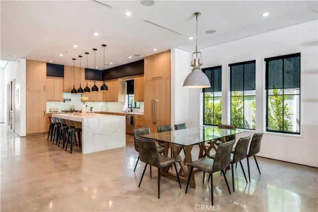 4734 Tobias Avenue, Sherman Oaks, CA 91403