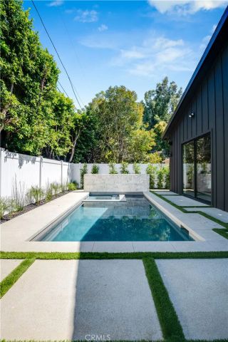 4734 Tobias Avenue, Sherman Oaks, CA 91403