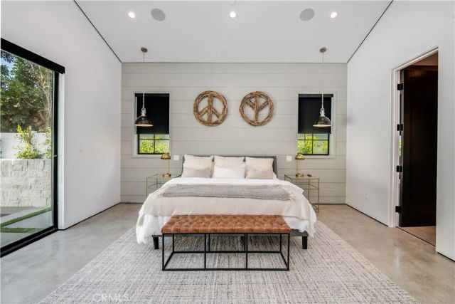 4734 Tobias Avenue, Sherman Oaks, CA 91403