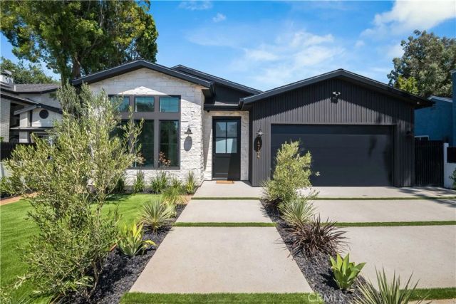 4734 Tobias Avenue, Sherman Oaks, CA 91403