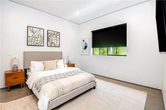 4734 Tobias Avenue, Sherman Oaks, CA 91403