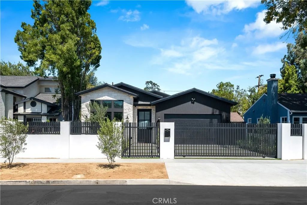 4734 Tobias Avenue, Sherman Oaks, CA 91403