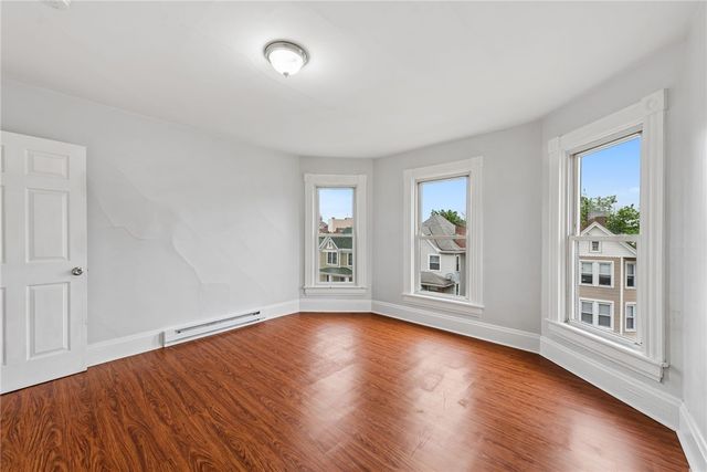 512 Sidney St, City Of Greensburg, PA 15601