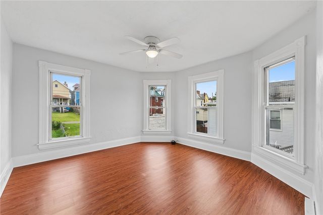 512 Sidney St, City Of Greensburg, PA 15601