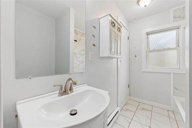 512 Sidney St, City Of Greensburg, PA 15601