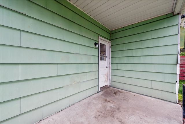 512 Sidney St, City Of Greensburg, PA 15601