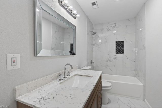 9607 Whit AVE, Norfolk, VA 23503