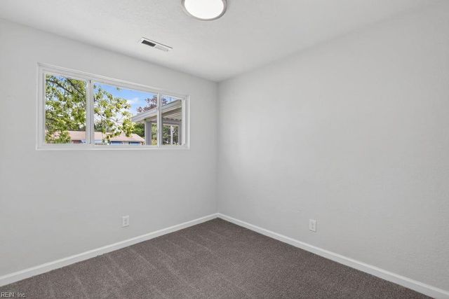 9607 Whit AVE, Norfolk, VA 23503