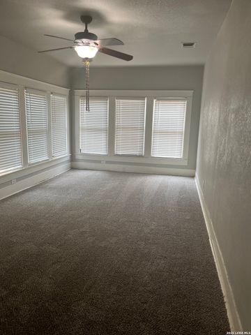 2108 SAUNDERS Ave, San Antonio, TX 78207