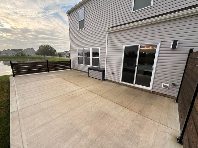 5366 Shannon Square Drive, Canal Winchester, OH 43110