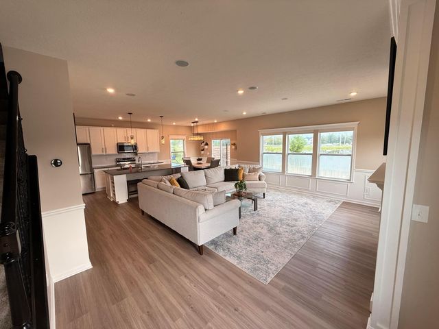 5366 Shannon Square Drive, Canal Winchester, OH 43110
