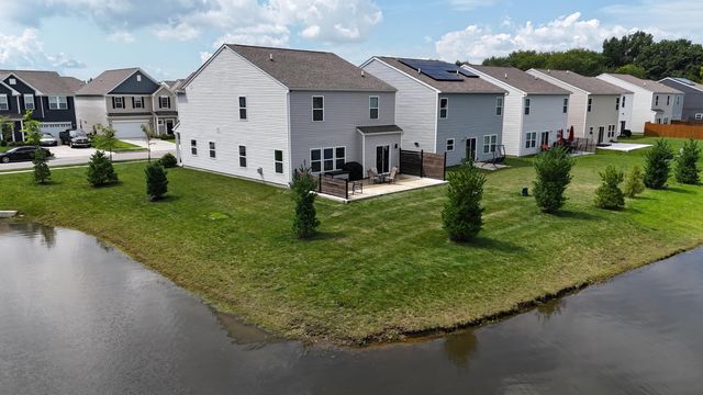 5366 Shannon Square Drive, Canal Winchester, OH 43110