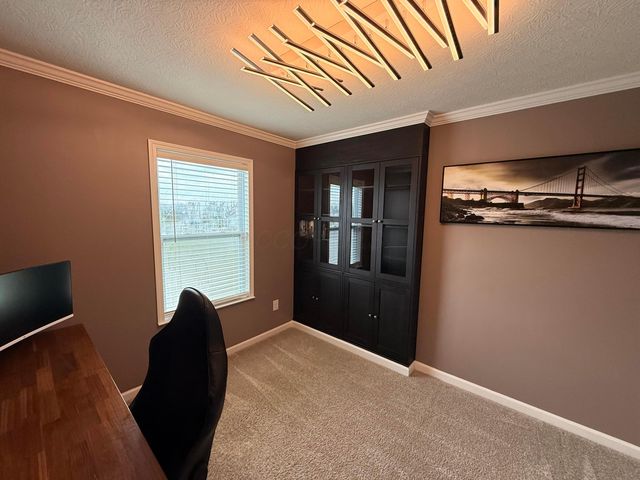 5366 Shannon Square Drive, Canal Winchester, OH 43110