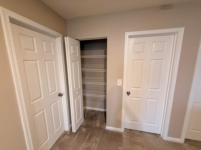 5366 Shannon Square Drive, Canal Winchester, OH 43110