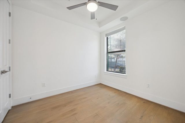 2401 Crawford Street C4A, Houston, TX 77004