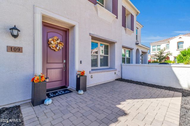 4077 S SABRINA Drive 109, Chandler, AZ 85248