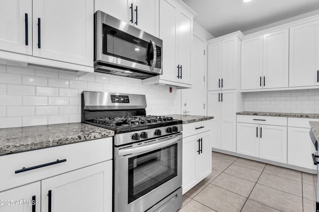 4077 S SABRINA Drive 109, Chandler, AZ 85248