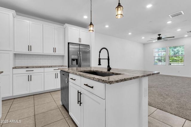 4077 S SABRINA Drive 109, Chandler, AZ 85248