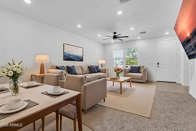 4077 S SABRINA Drive 109, Chandler, AZ 85248