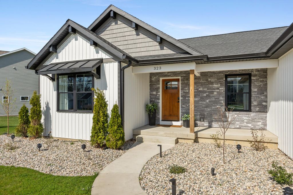 323 Katie Drive, Tallmadge Twp, MI 49534