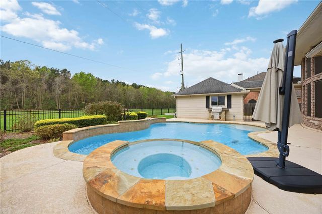 14003 Southern Spring Lane, Houston, TX 77044