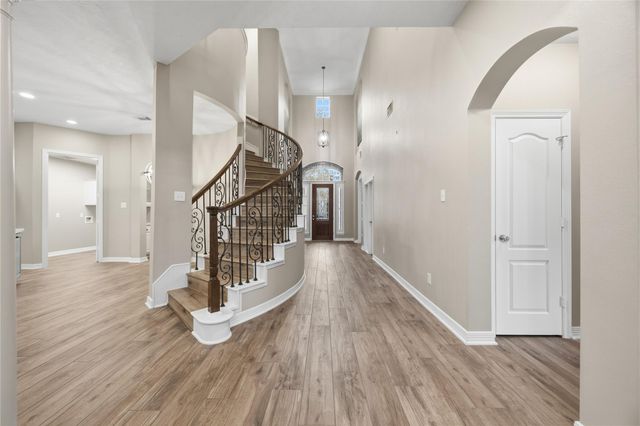 14003 Southern Spring Lane, Houston, TX 77044