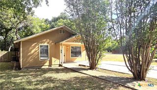 317 Armstrong Street, San Marcos, TX 78666