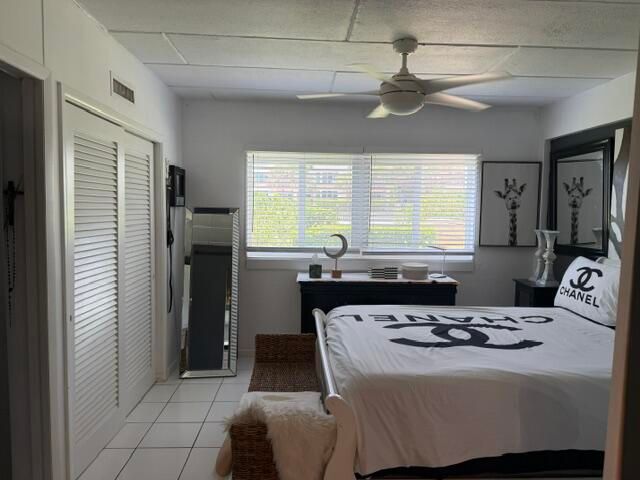 33 S Ocean Avenue 108, Palm Beach Shores, FL 33404