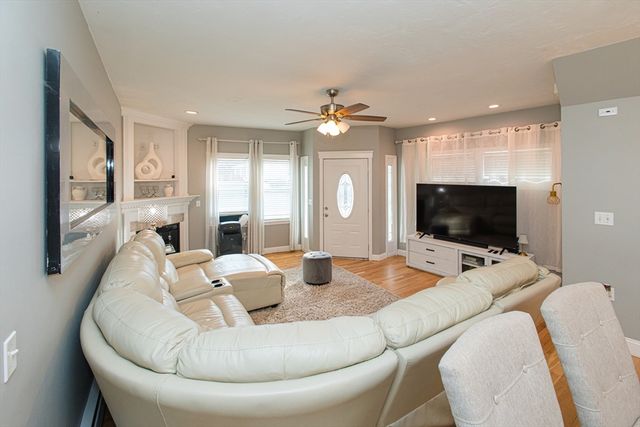120 Arlington St, Framingham, MA 01702